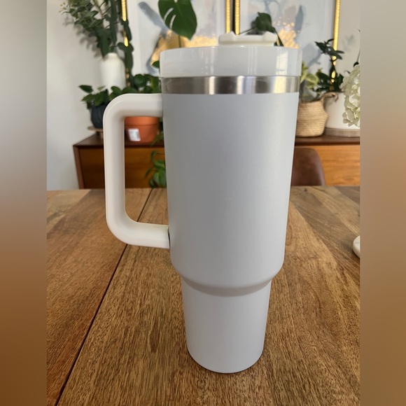 Stanley Quencher 40oz Tumbler in Fog color - Picture 2 of 4